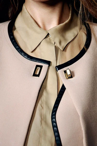 Look 27